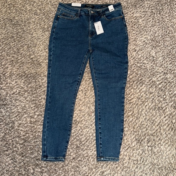 Judy Blue Denim - NWT Judy Blue skinny jeans